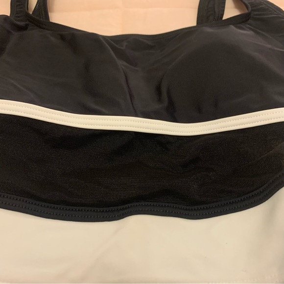 Anne Cole Collection black white one piece suit with flattering mesh at waist 10 - Picture 4 of 14